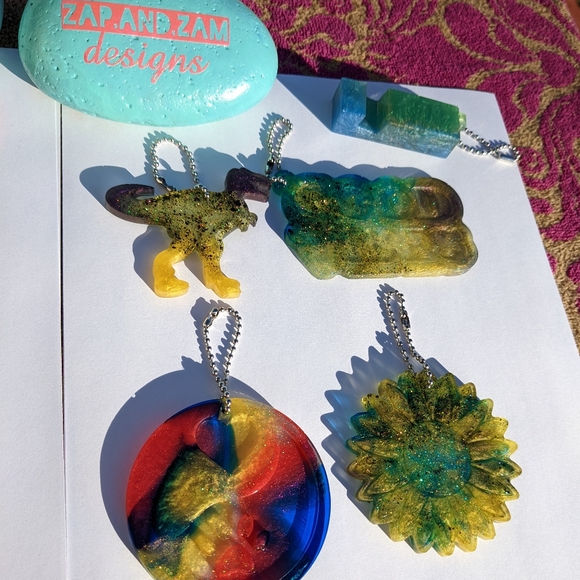 ADD ON 2 for $10 Resin Magnets & Key Chains, You Choose! Add on to any bundle! - Picture 7 of 17